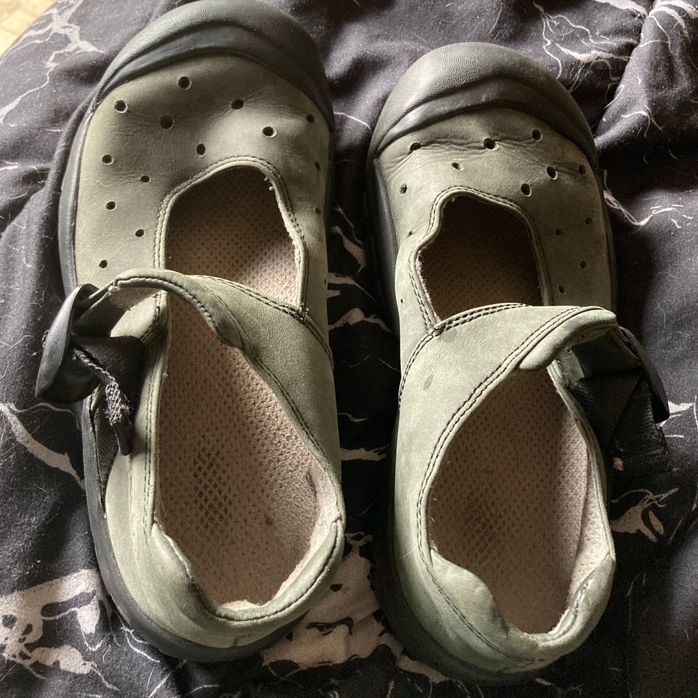 hiking mary jane sandals